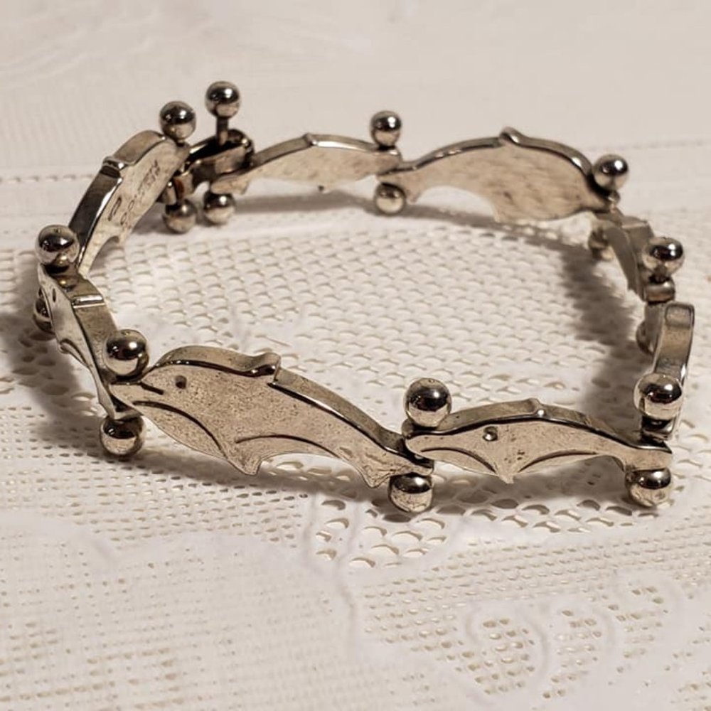 925 silver dolphin bracelet